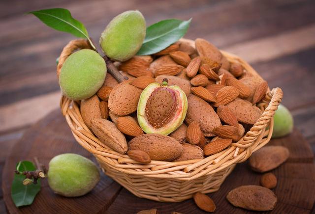 Сорта миндаля