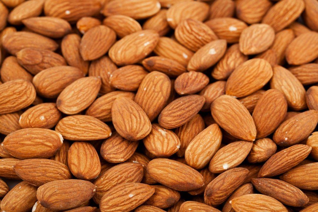 Виды миндаля